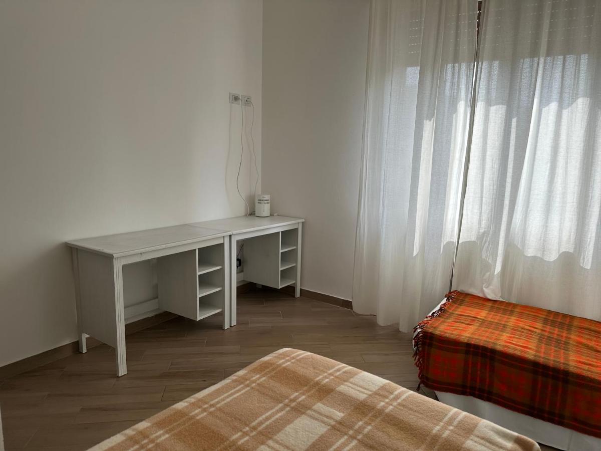 Appartamento Via Centro Vérone Extérieur photo